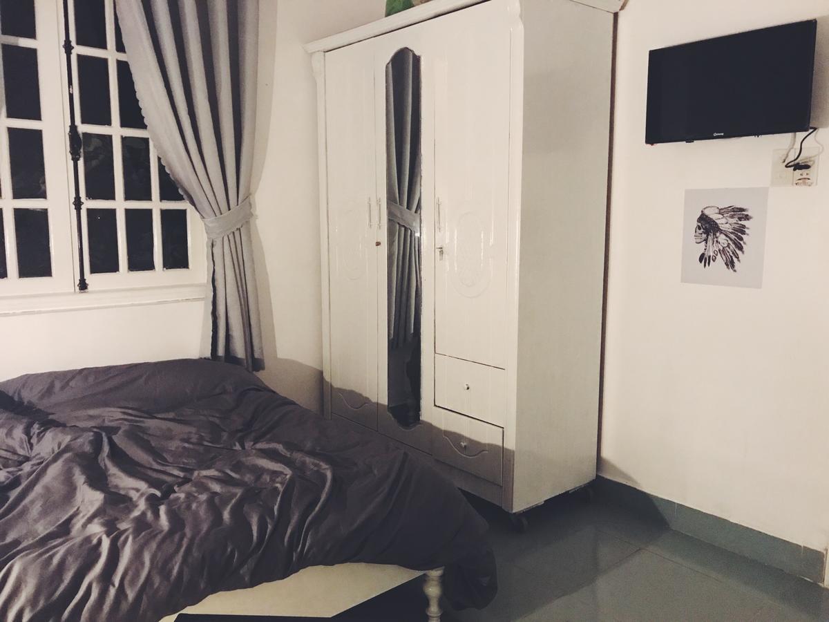 דה לאט The Balcony Bnb מראה חיצוני תמונה