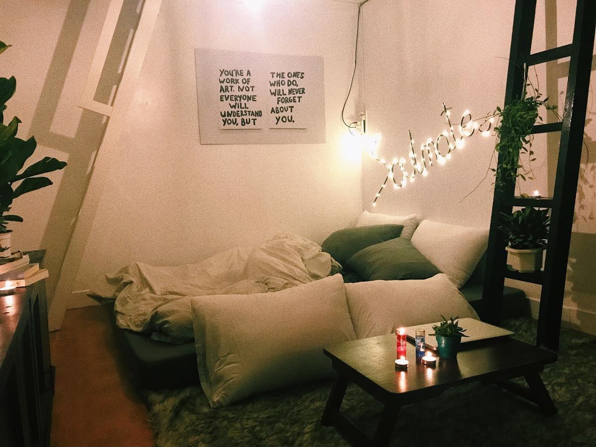 דה לאט The Balcony Bnb מראה חיצוני תמונה